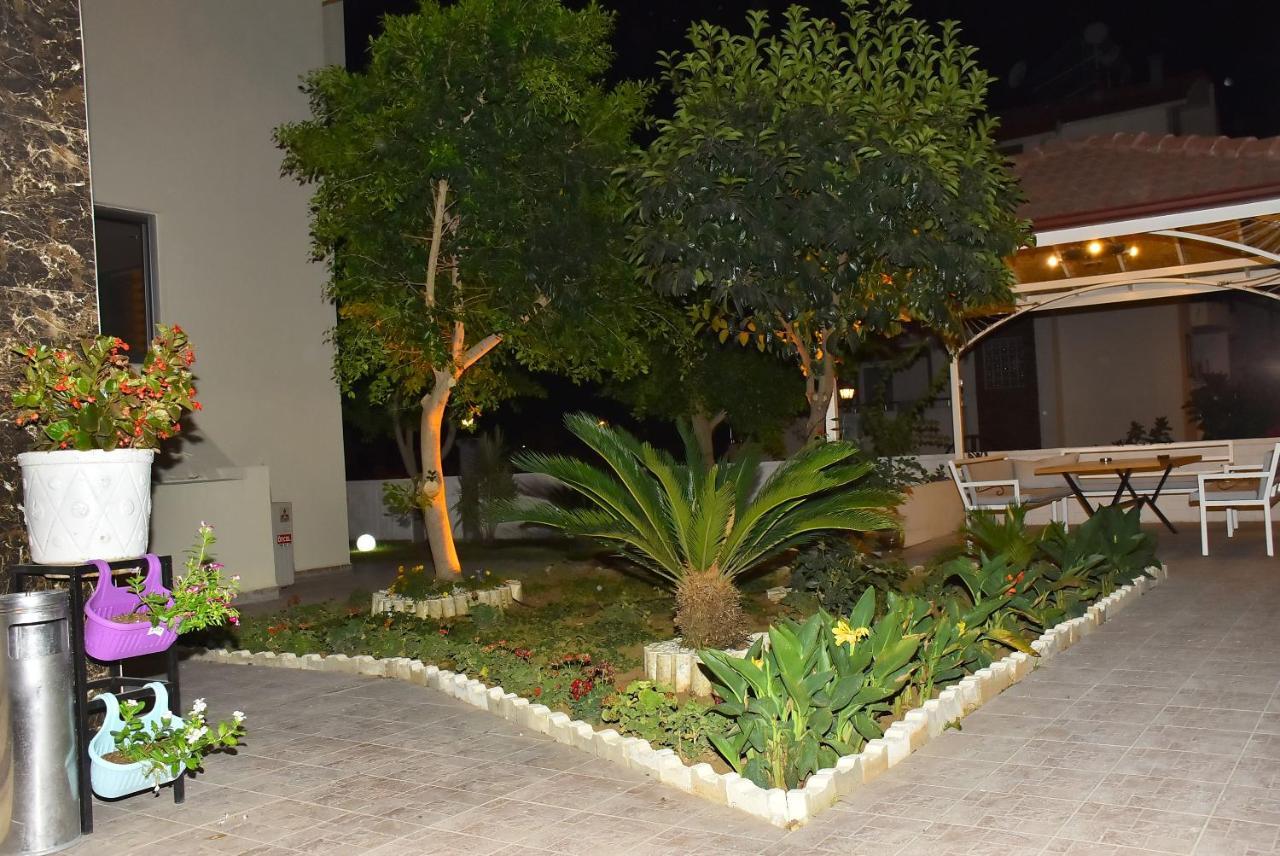 Nora Otel 2*