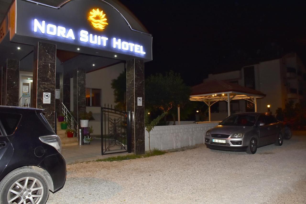 Nora Otel Side