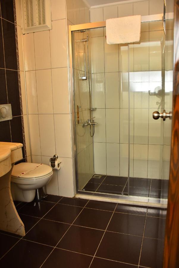 Otel Nora 2*