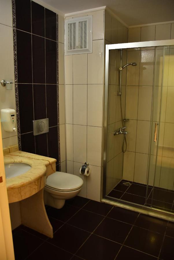 Nora Otel 2*